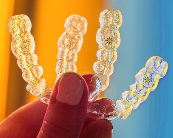 PARA QUAIS CASOS O INVISALIGN É INDICADO?